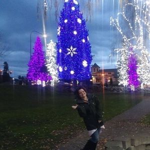 Meet your Posher, Julia